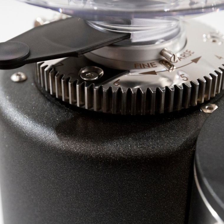 ECM Espressokvrn: V-Titan 64 Anthracite