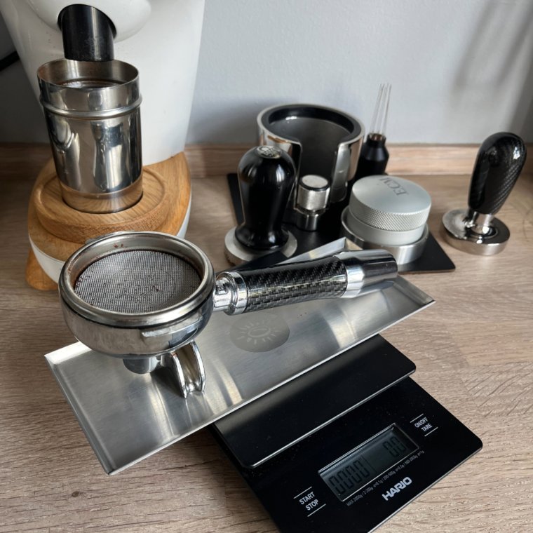 Barista PF Bakke (vejning under brygning) 2. sortering 